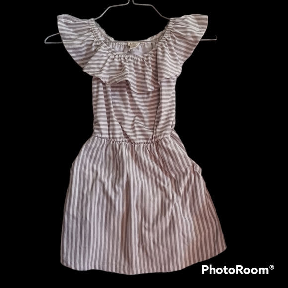 Dress - Picture 1 of 4